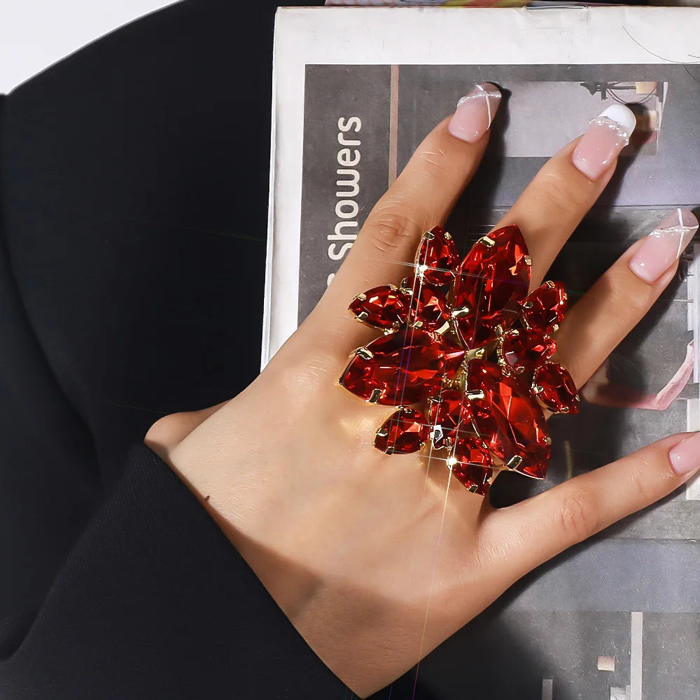 Stone Fans Women Red Crystal Geometric Large Ring