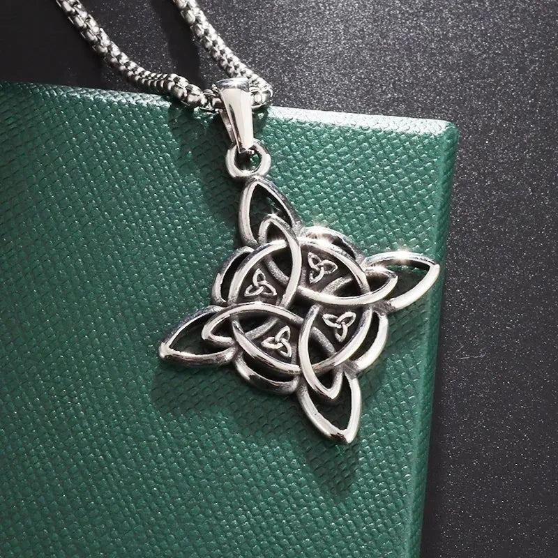 2pcs/set Irish Celtic Trinity Knot Necklace