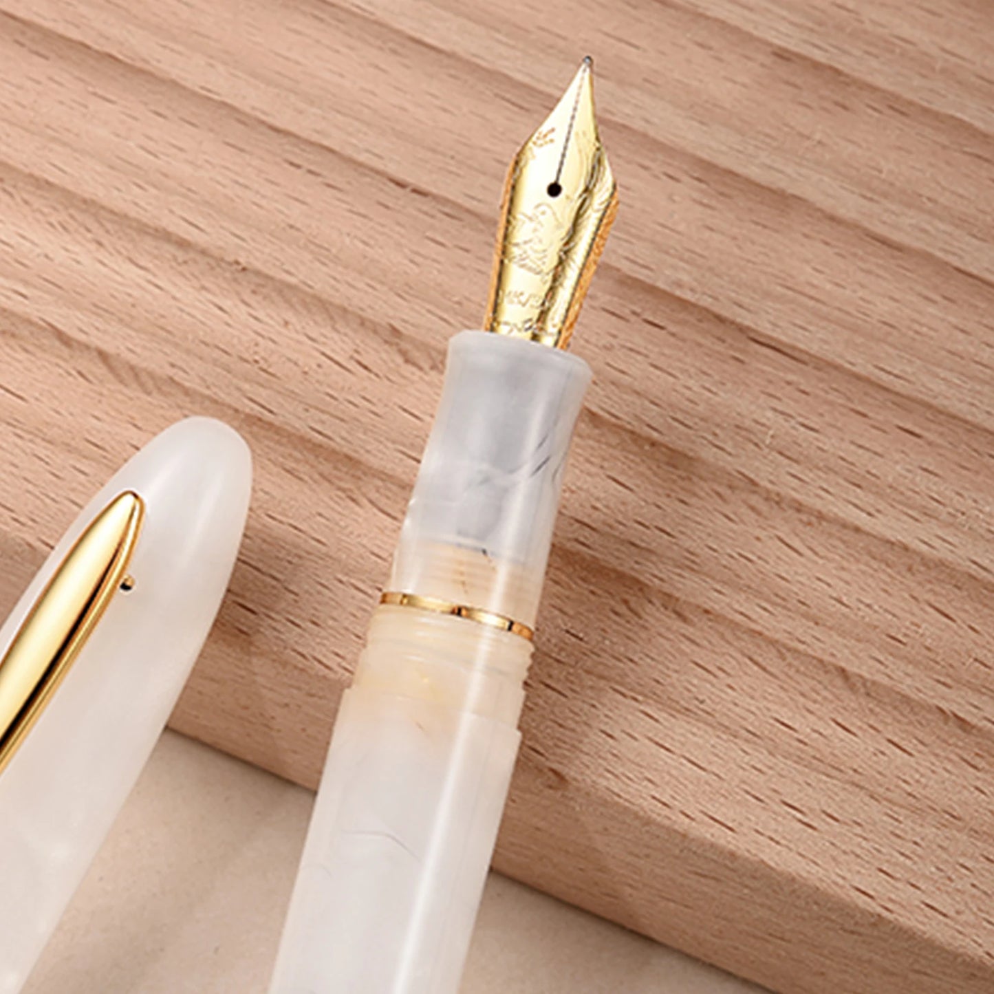 Hongdian N9 Acrylic Fountain pen Yunhai Series 14K gold 0.5mm F Nib Smoth ink pens for Calligraphy Exquisite Business Gift Pens