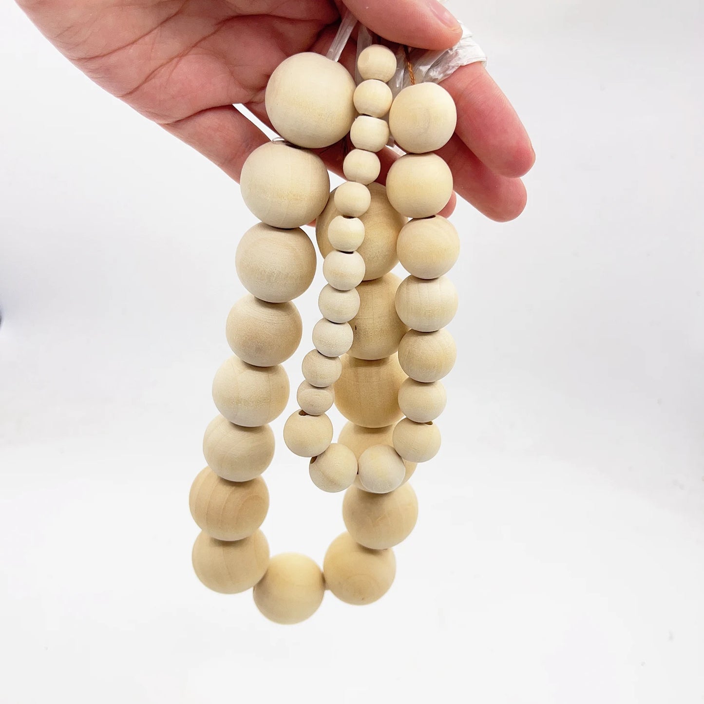 12Pcs Round Wooden Beads